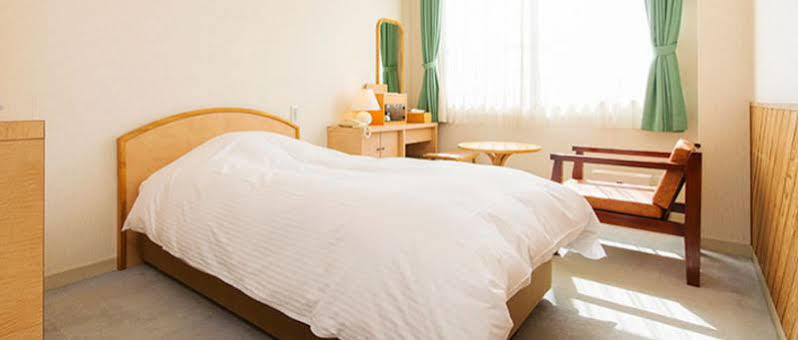 Hotel Takachiho Buitenkant foto